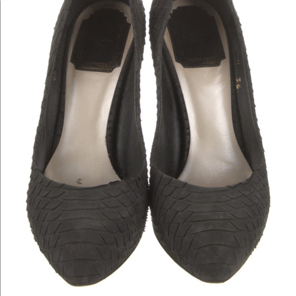 FREE SHIPPING!! Authentic Christian Dior leather heels - Picture 3 of 5